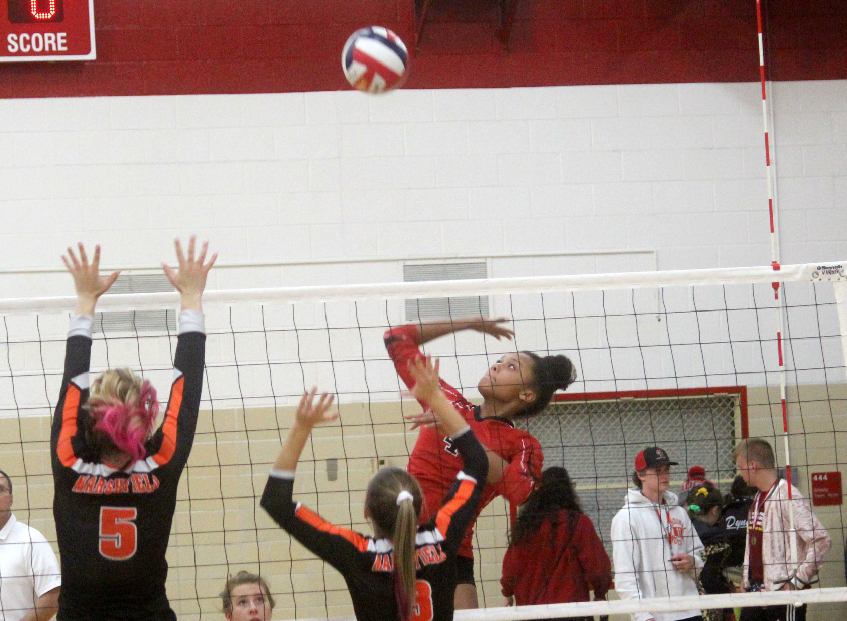 Marshfield at Chi-Hi volleyball 10-18-18